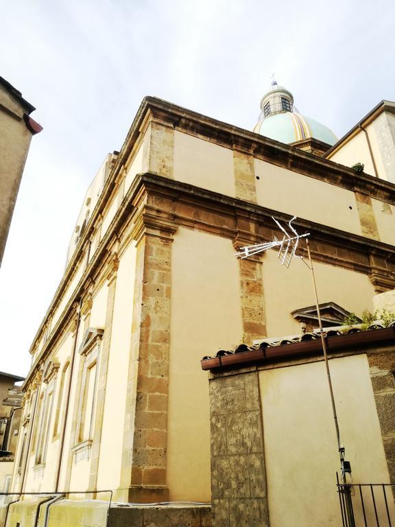 Il Duomo Home 卡尔塔吉罗 外观 照片